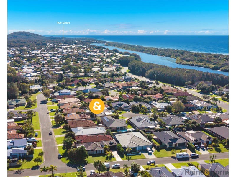 2/39 Border Crescent, Pottsville NSW 2489