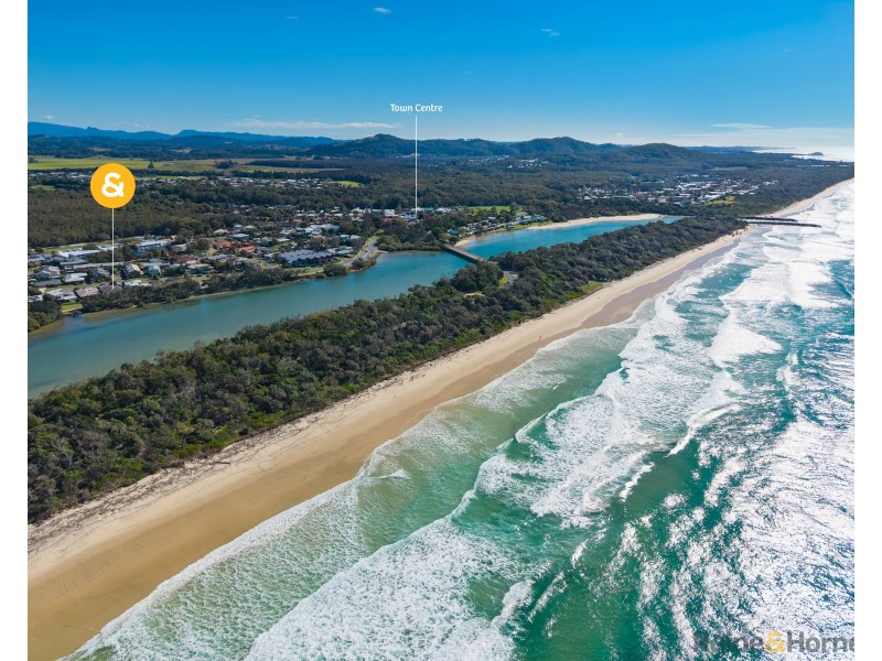 17 Overall Drive, Pottsville NSW 2489