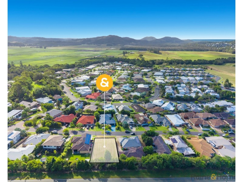 37 Newcastle Drive, Pottsville NSW 2489