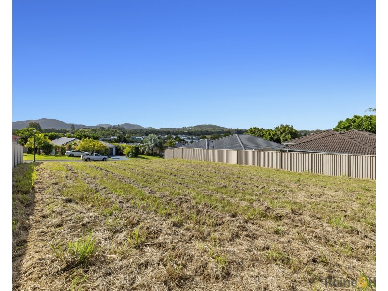 37 Newcastle Drive, Pottsville NSW 2489