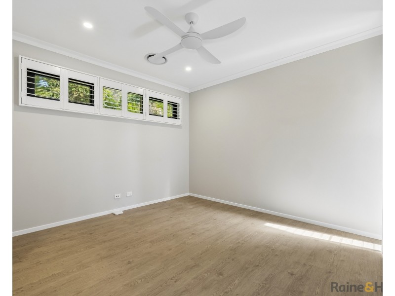 4 Creek Street, Hastings Point NSW 2489