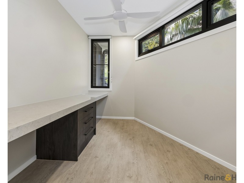 4 Creek Street, Hastings Point NSW 2489