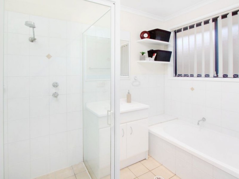 Claremont Meadows NSW 2747
