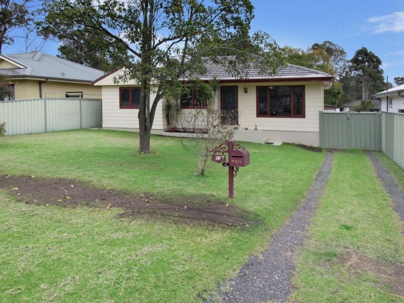 31 Gibbes Street, Regentville NSW 2745