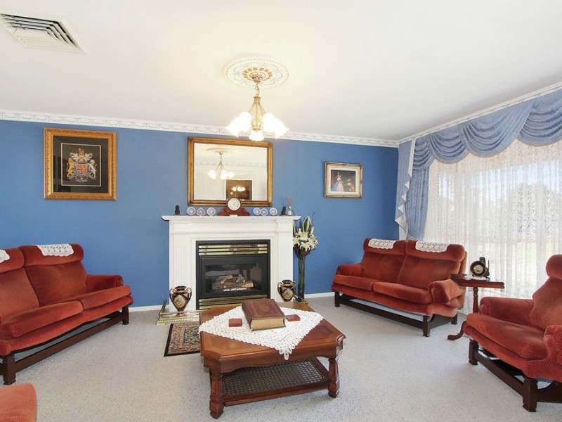 Claremont Meadows NSW 2747