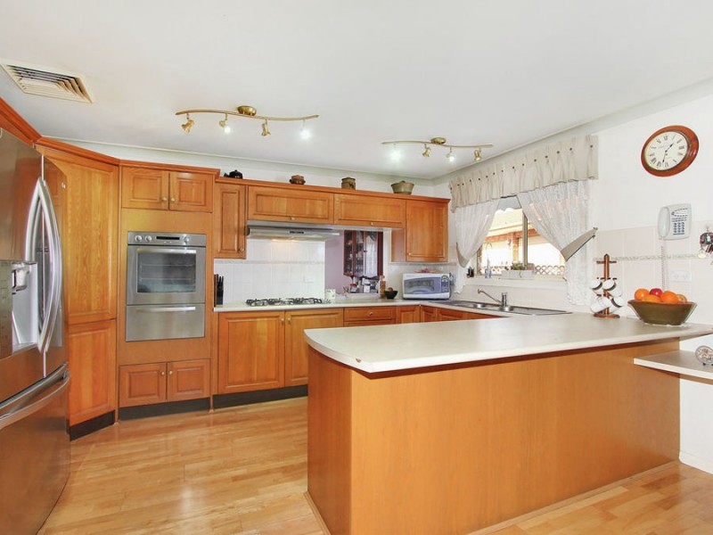 Claremont Meadows NSW 2747