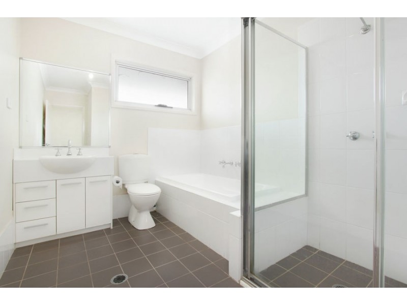 70 Fowler st, Claremont Meadows NSW 2747