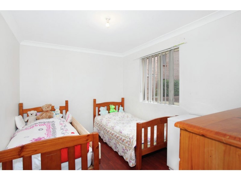 2/9-11 Oxford Street, Merrylands NSW 2160