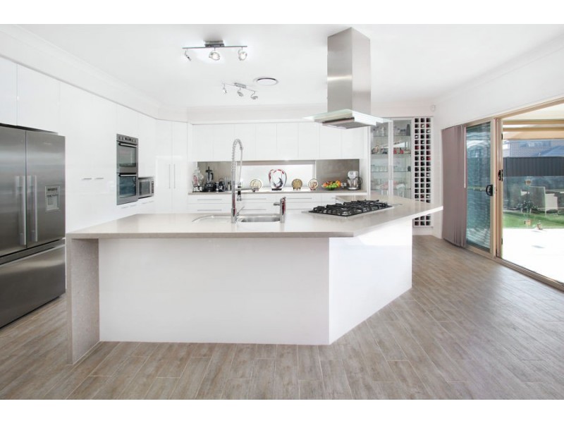 9 Senden Crescent, Colebee NSW 2761