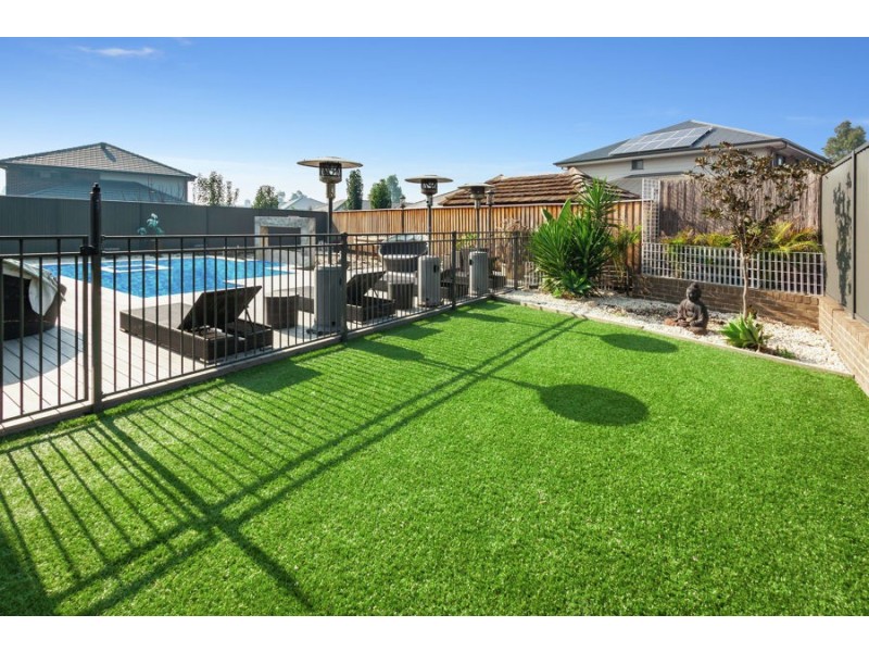 9 Senden Crescent, Colebee NSW 2761