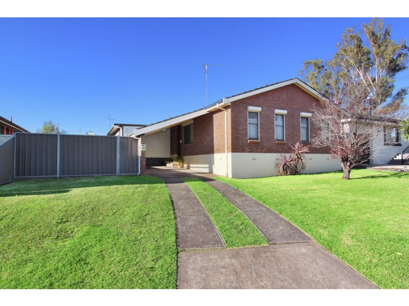 17 Wembley avenue, Cambridge Park NSW 2747