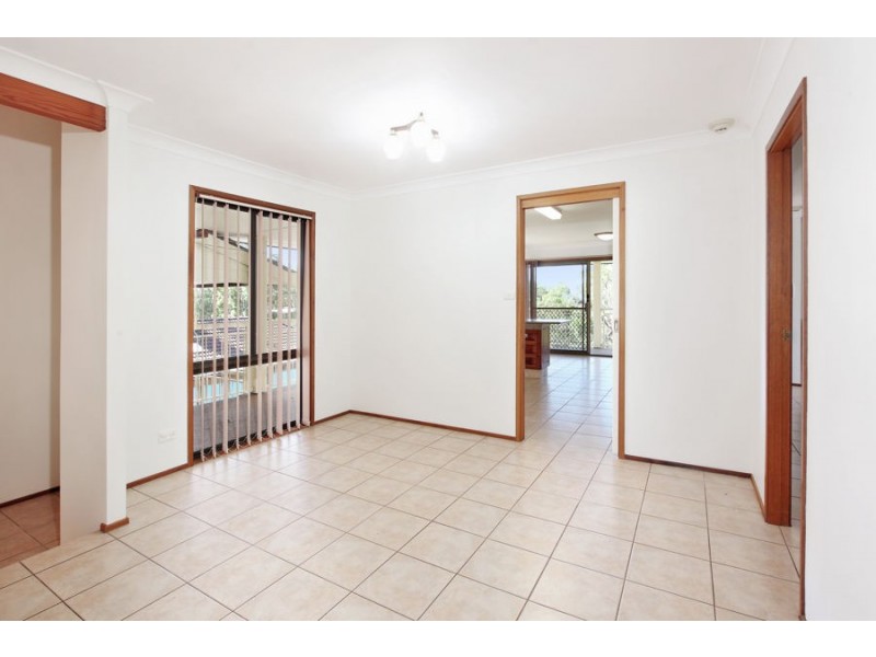 199 Explorers Rd, Lapstone NSW 2773