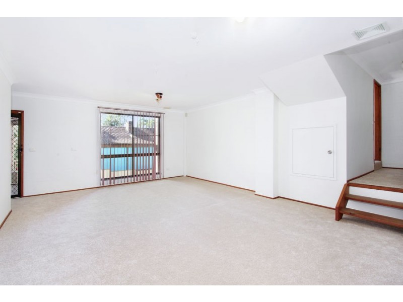 199 Explorers Rd, Lapstone NSW 2773