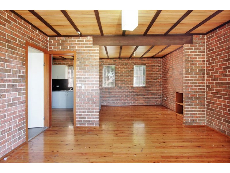 199 Explorers Rd, Lapstone NSW 2773