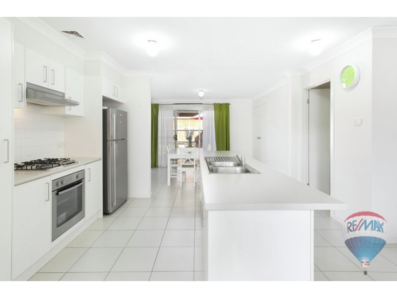 55 Blackwood St, Claremont Meadows NSW 2747