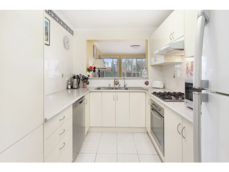 11 Poppy Cl, Claremont Meadows NSW 2747