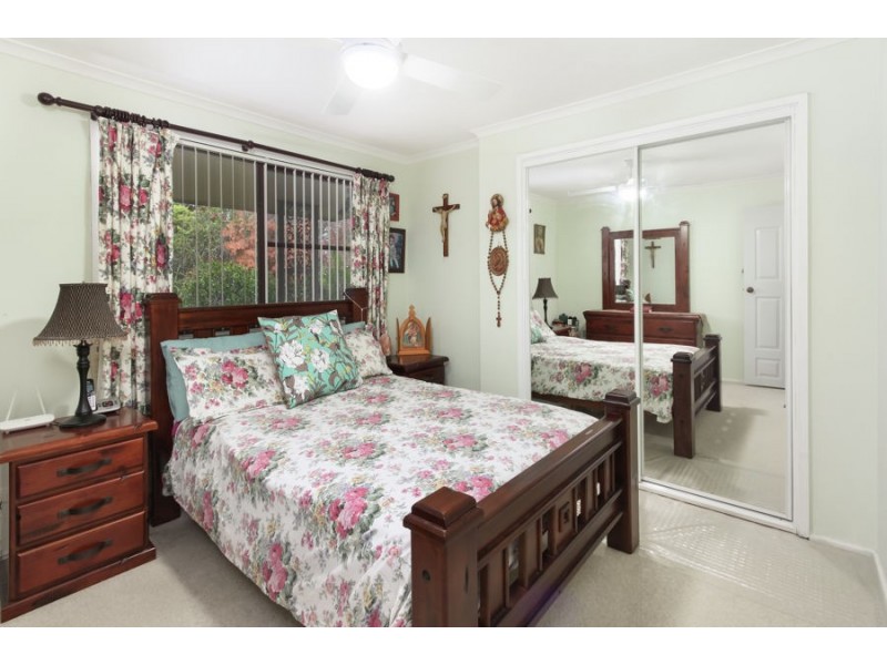 11 Poppy Cl, Claremont Meadows NSW 2747