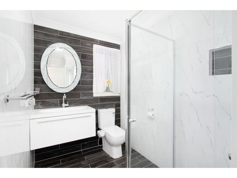 26 Coonawarra Drive, St Clair NSW 2759