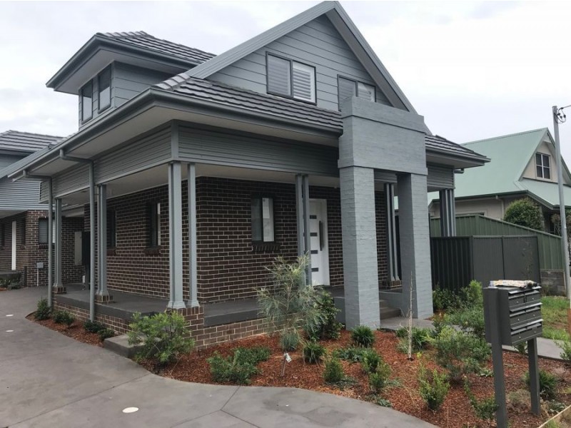 1/67 BARRY STREET, Cambridge Park NSW 2747