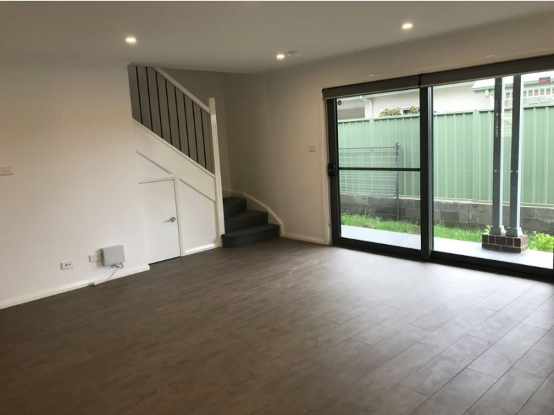 1/67 BARRY STREET, Cambridge Park NSW 2747