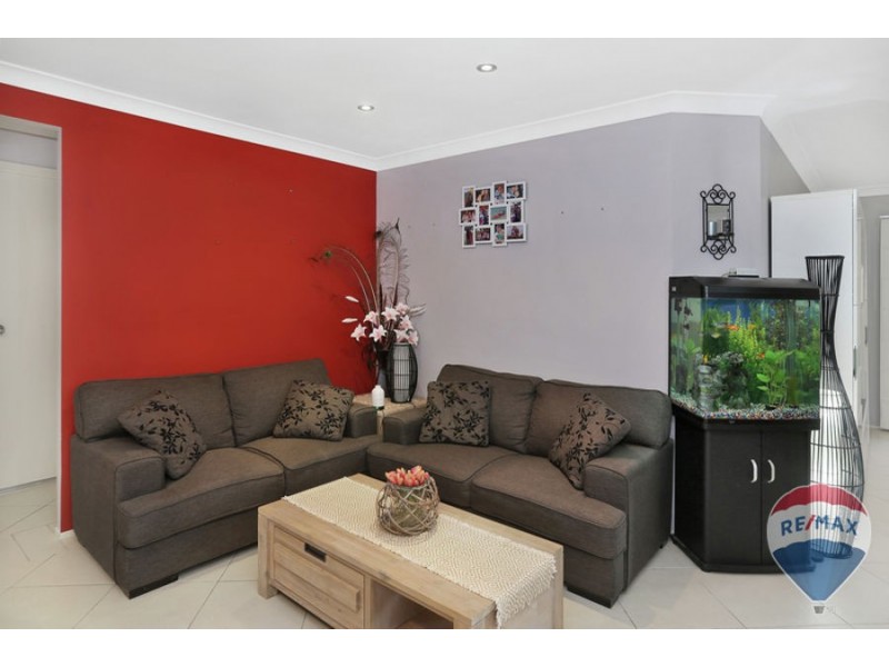 19 Caley Street, Ropes Crossing NSW 2760