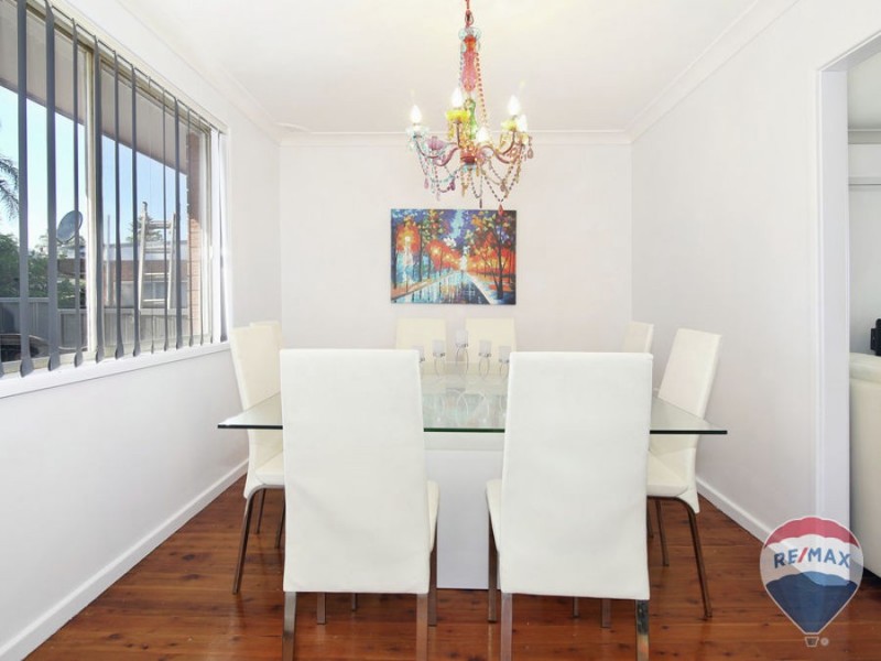 19 INGLIS AVENUE, St Marys NSW 2760