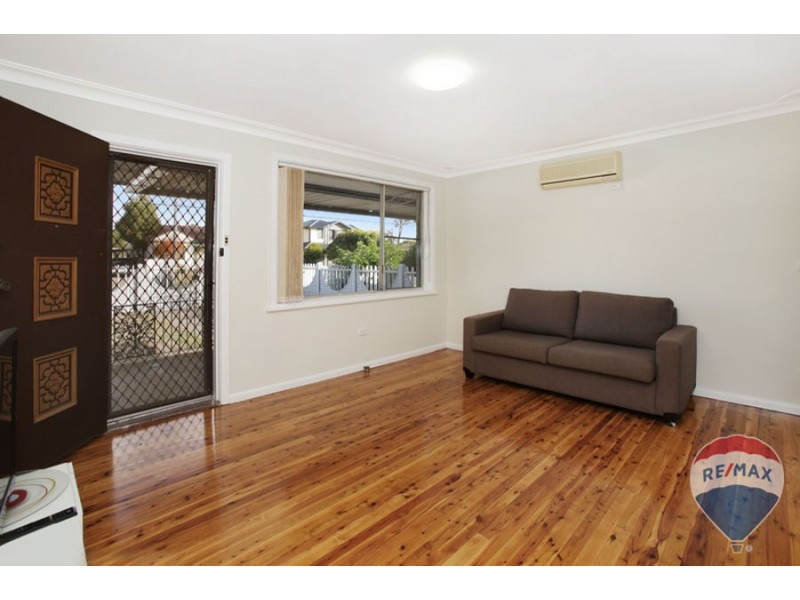 105 Carpenter Street, Colyton NSW 2760