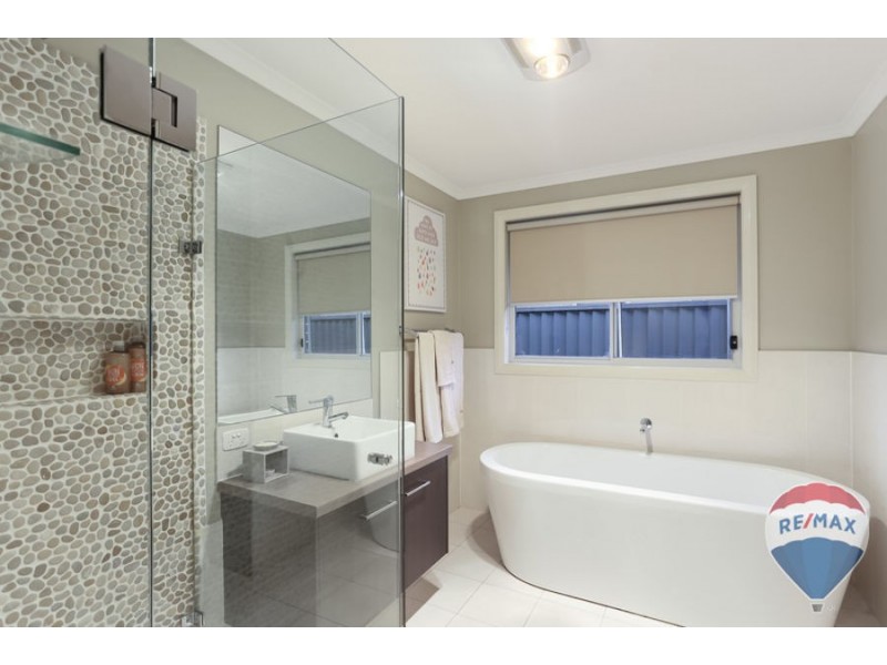 18 Watercress St, Claremont Meadows NSW 2747