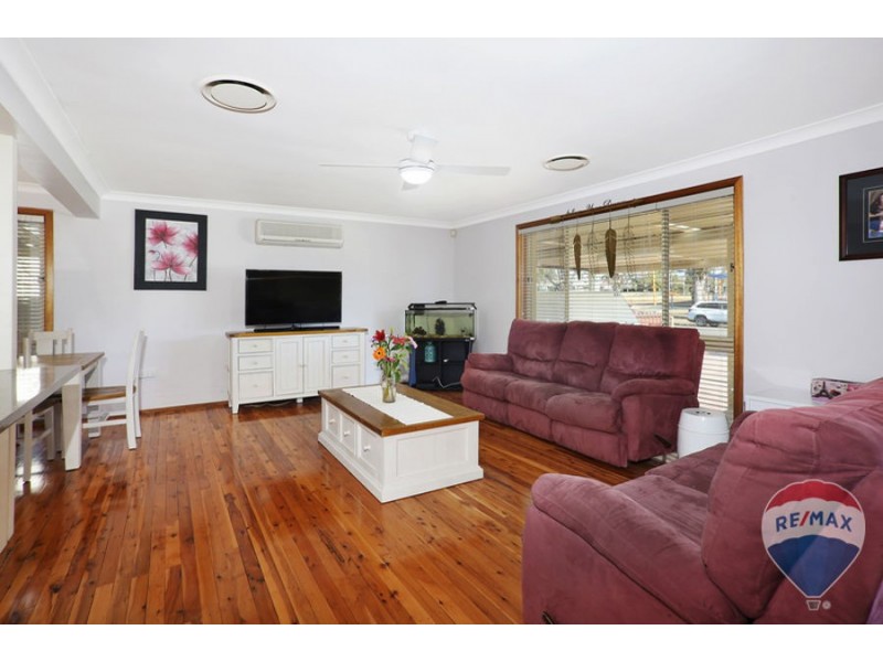 18 College Street, Cambridge Park NSW 2747
