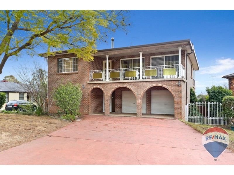 25 CLYBURN AVENUE, Jamisontown NSW 2750