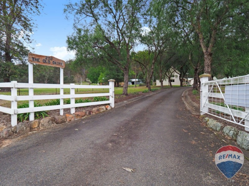 258 Bents Basin Road, Wallacia NSW 2745