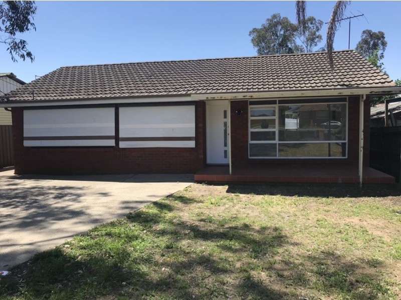 154 Richmond Road, Cambridge Park NSW 2747