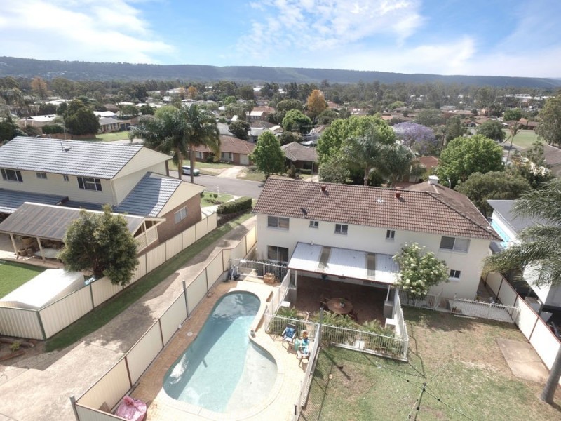 6 MOWLA AVENUE, Jamisontown NSW 2750