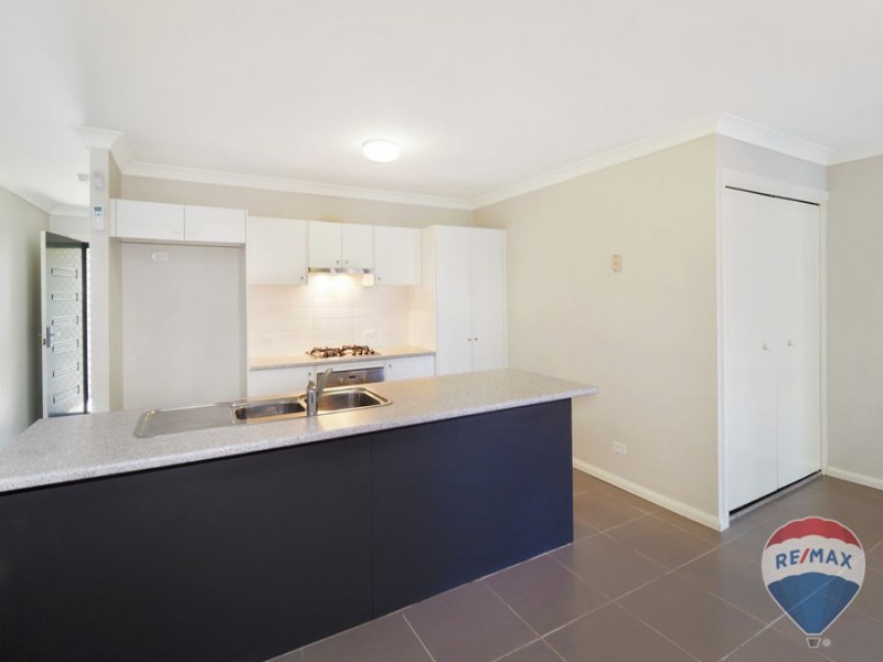 24 Finsbury Circuit, Ropes Crossing NSW 2760