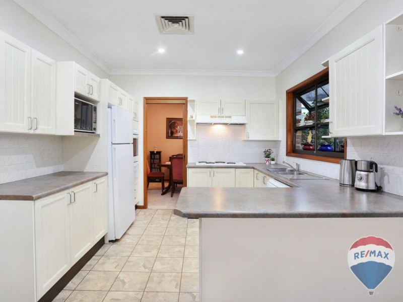 26 Government House Drive, Emu Plains NSW 2750