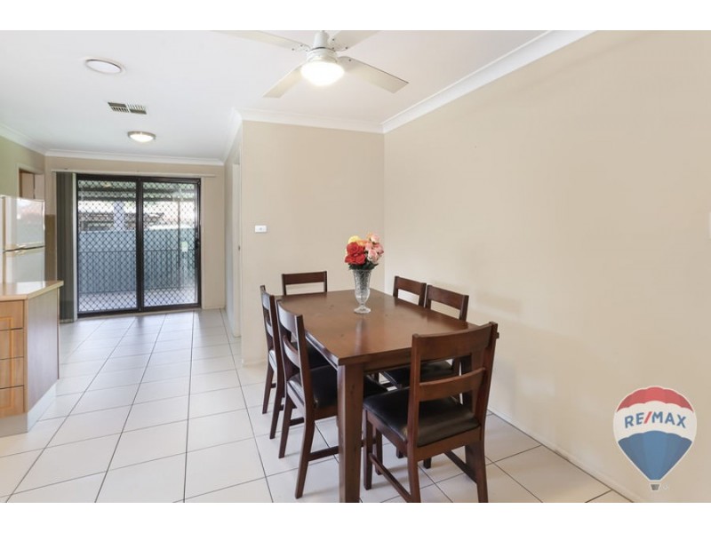 12 WERONA AVENUE, Claremont Meadows NSW 2747