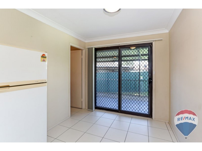 12 WERONA AVENUE, Claremont Meadows NSW 2747