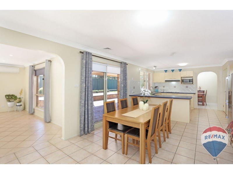 11 PRAIRIE GLEN, Claremont Meadows NSW 2747