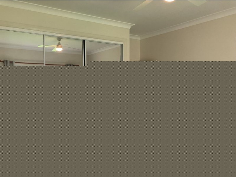 11 Balmoral Drive, Cambridge Park NSW 2747