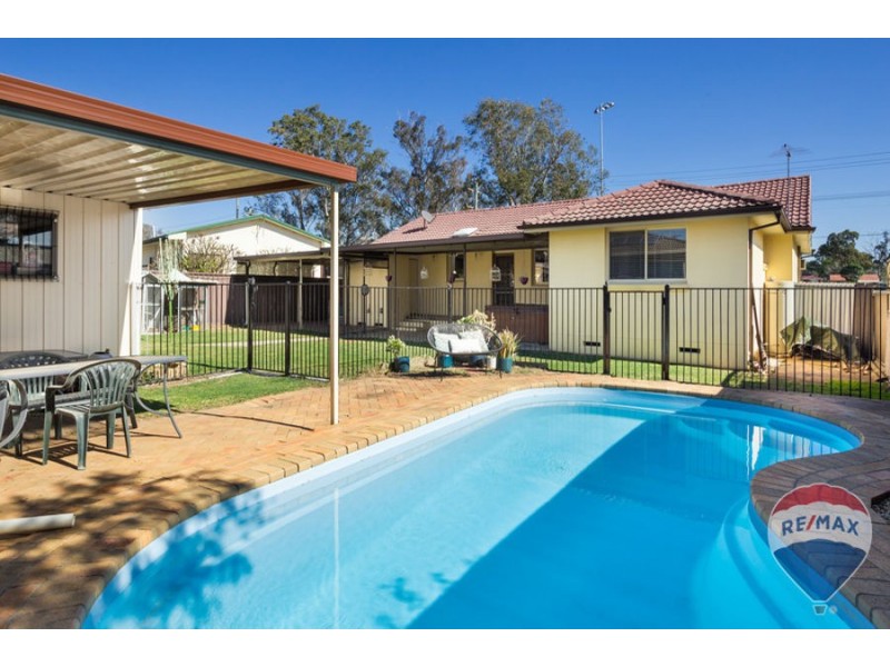 18 College Street, Cambridge Park NSW 2747