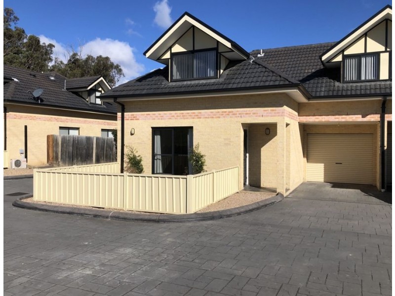 6/27 BARLOW STREET, Cambridge Park NSW 2747