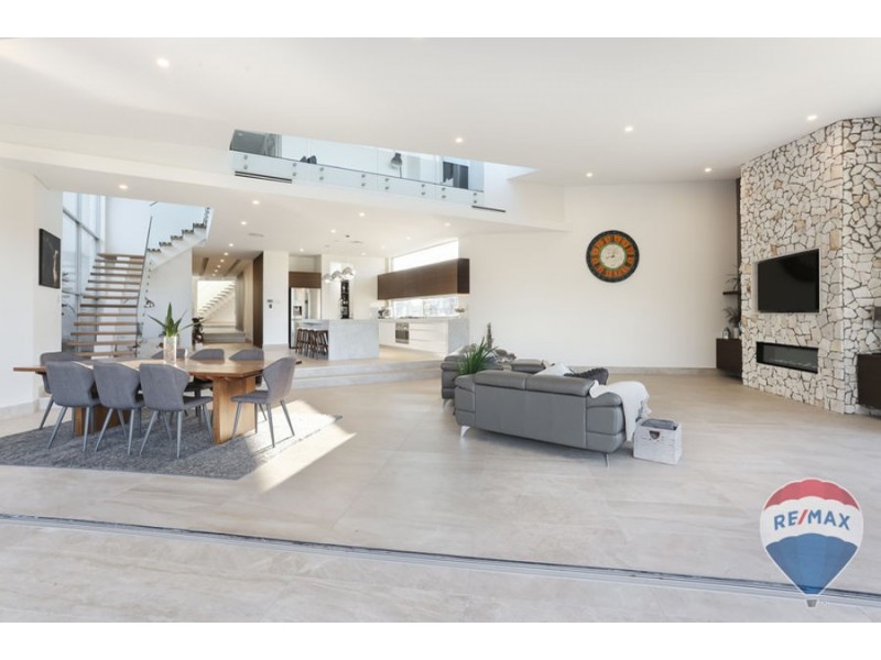 2 Comargo Lane, Luddenham NSW 2745