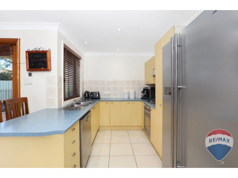 16 MONARCH CIRCUIT, Glenmore Park NSW 2745