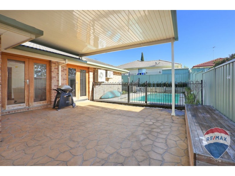 16 MONARCH CIRCUIT, Glenmore Park NSW 2745