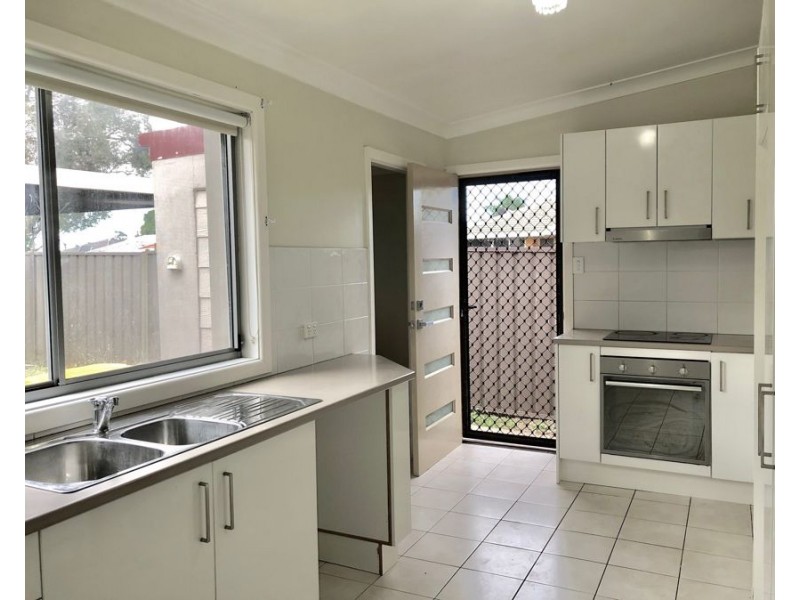 31 Oxford Street, Cambridge Park NSW 2747