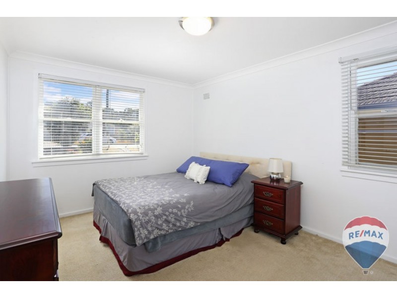 13 LUCENA CRESCENT, Lethbridge Park NSW 2770