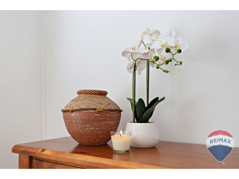 13 LUCENA CRESCENT, Lethbridge Park NSW 2770