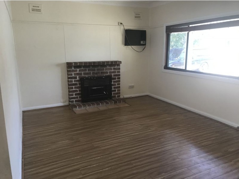 12 AUSTRALIA STREET, St Marys NSW 2760