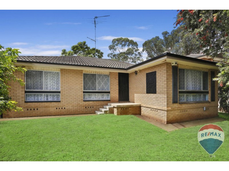 2 CLEEVE PLACE, Cambridge Gardens NSW 2747