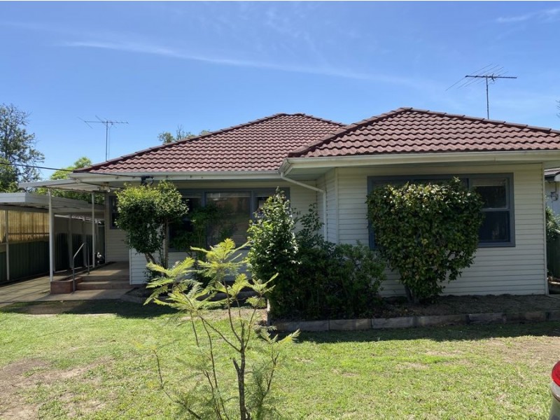 9 Cronin Street, Penrith NSW 2750